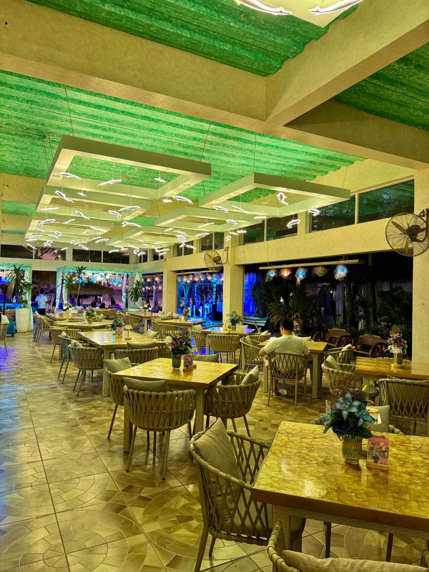 Casa Pilar Beach Resort Manoc-Manoc Extérieur photo
