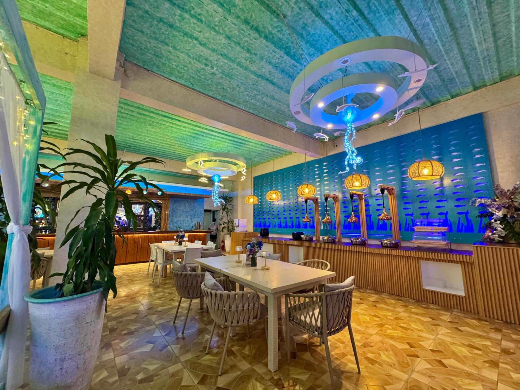 Casa Pilar Beach Resort Manoc-Manoc Extérieur photo