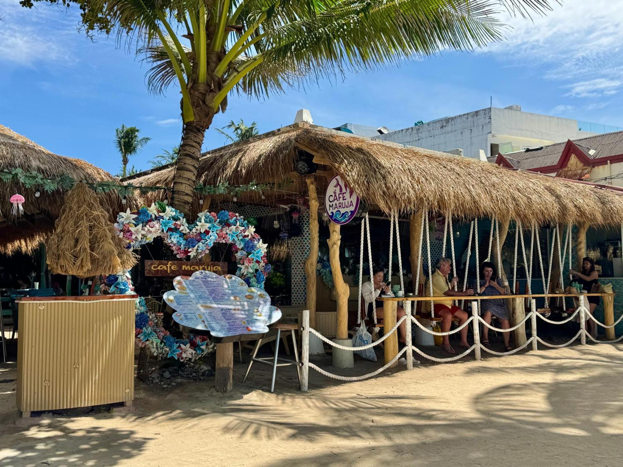 Casa Pilar Beach Resort Manoc-Manoc Extérieur photo